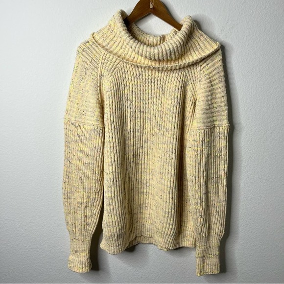 Free People Speckled Chunky Rib Turtleneck Mock Oversized Sweater Womens Size S - Picture 4 of 7